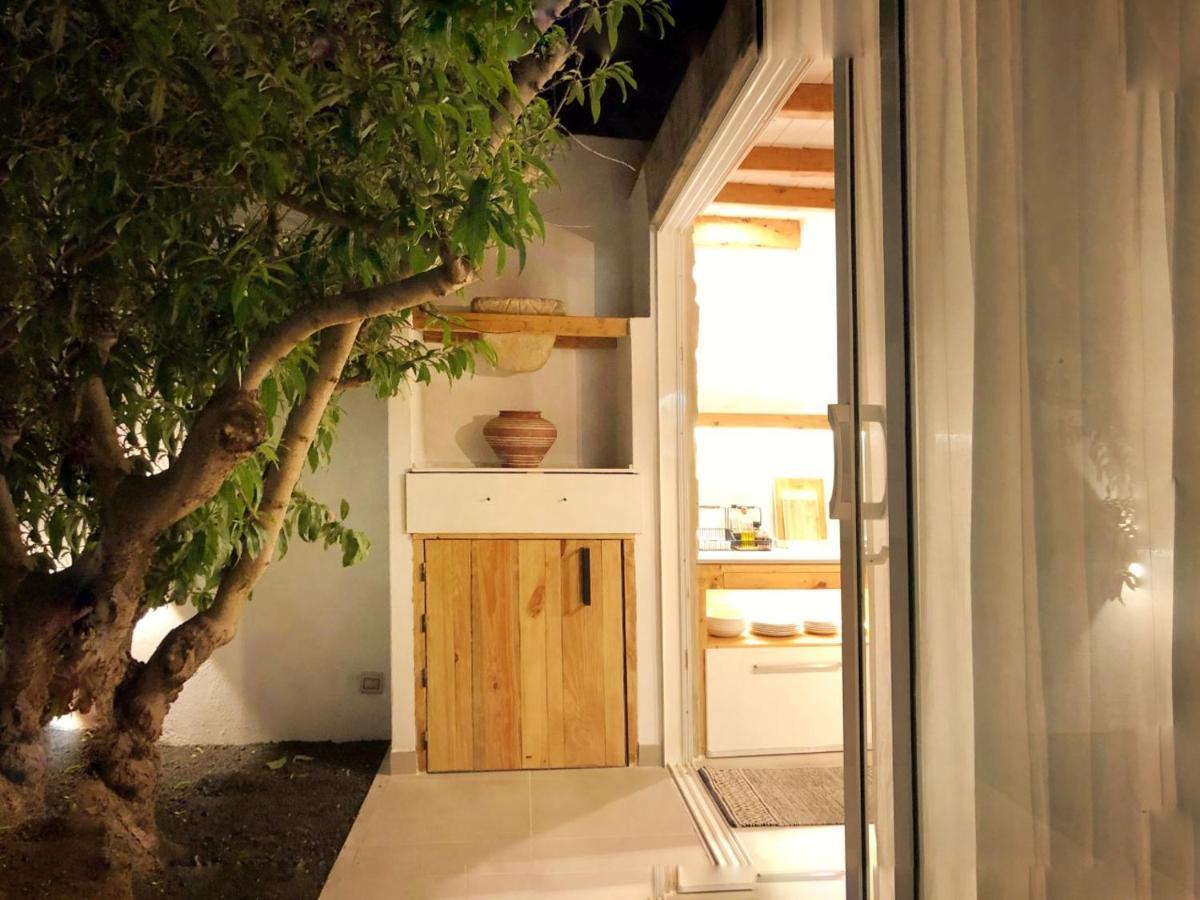 Casita Blanca Cerca De Timanfaya Apartment Tinguaton Luaran gambar